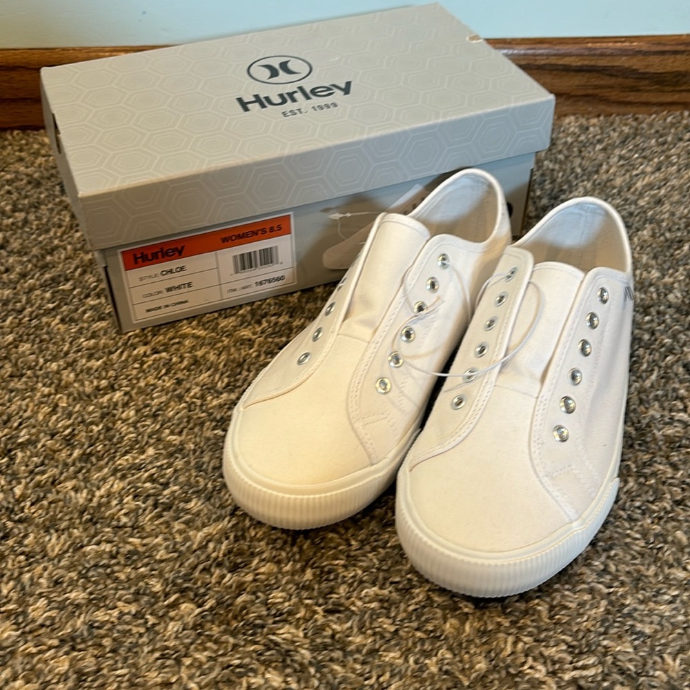 BRAND NEW IN THE BOX Hurley White Slide-on Shoes